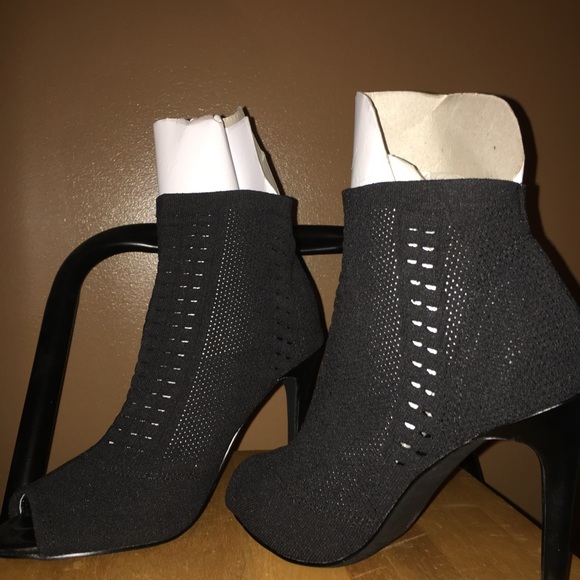 High heel ankle bootie, mesh sock style. Fits snug around entire foot. - Picture 3 of 7